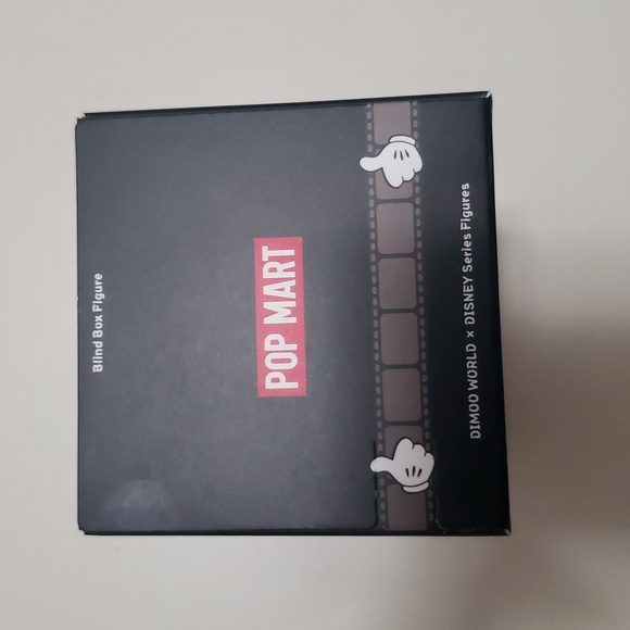 POP MART Dimoo World Disney πͺ - Picture 5 of 6